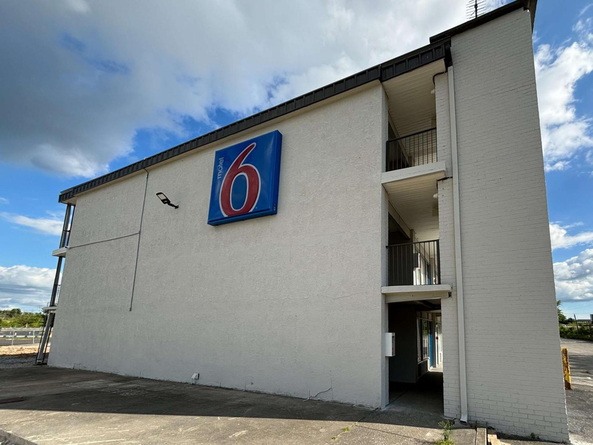 Motel 6 Richmond, Ky Eku Campus Area Exterior photo